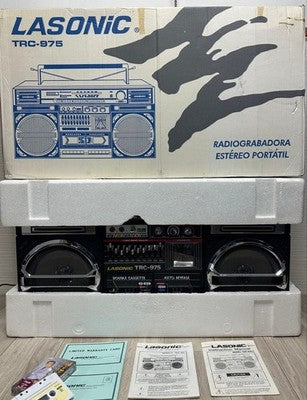 LASONIC TRC-975 VINTAGE BOOMBOX RADIO CASSETTE PLAYER W/ ORIGINAL BOX WORKING
