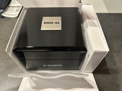 CASIO G-SHOCK MR-G MRG-B2000B-1A1JR KACHIIRO TITANIUM SOLAR RADIO WATCH