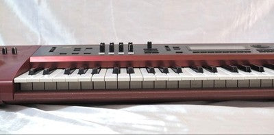 KORG KARMA MUSIC WORKSTATION SYNTHESIZER WITH HARD CASE FOR PARTS OR REPAIR