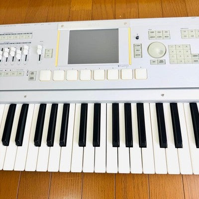KORG M3-61 XPANDED MUSIC WORKSTATION SYNTHESIZER TESTED FOR PARTS OR NOT WORKING