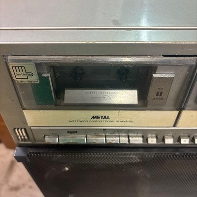 SHARP GF-909 SILVER BOOMBOX AM/FM RADIO DUAL CASSETTE FOR PARTS REPAIR