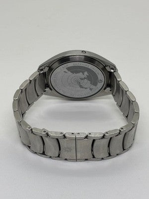 JUNGHANS INTEGRAL MEGA RADIO-CONTROLLED MEN'S WRISTWATCH ROUND FACE GERMAN MADE
