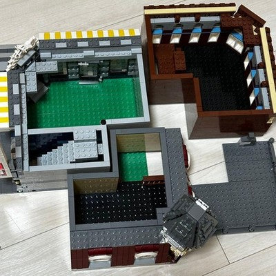 LEGO 10182 CAFE CORNER MODULAR BUILDING CREATOR SET W/ BOX NO MANUAL RARE