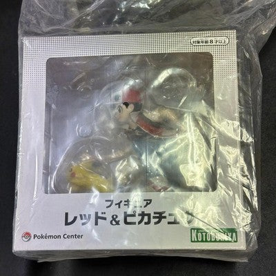 POKEMON CENTER ORIGINAL RED & PIKACHU 1/8 SCALE FIGURE SEALED JAPAN LIMITED