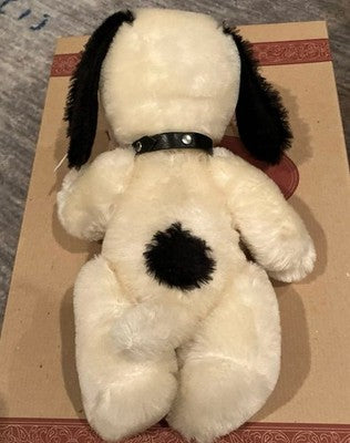 STEIFF SNOOPY CREAM 26 EDITION 1500PCS LIMITED PLUSH DOLL W/BOX