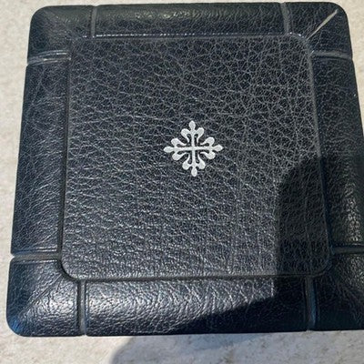 PATEK PHILIPPE AQUANAUT GENUINE INNER BOX WATCH CASE ONLY BLACK LEATHER RARE