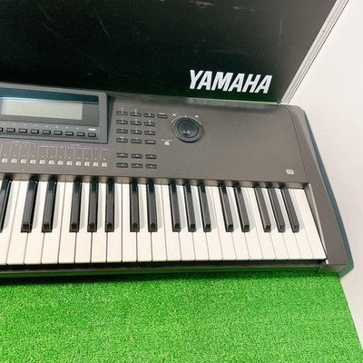 YAMAHA W7 MUSIC SYNTH KEYBOARD 61-KEY W/ CASE TESTED FOR PARTS OR NOT WORKING