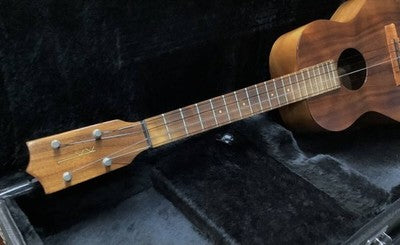 KAMAKA HF-4 BARITONE UKULELE, CRAFTED FROM PREMIUM HAWAIIAN KOA WOOD.