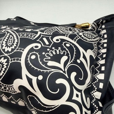 SACAI 16-01120M PAISLEY LEATHER 2WAY ROPE HANDLE SHOULDER BAG NAVY/WHITE
