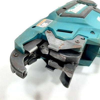 MAKITA TR180DRGX REBAR TIER TYING MACHINE 6.0AH BATTERY X2 , CHARGER DC18RF