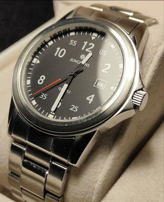 JUNGHANS MEN'S WRISTWATCH ROUND FACE GERMAN MADE QUARTZ EXCELLENT+++++