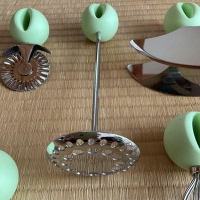 ALESSI FAITOO MANGETOO CUTLERY STAND W 8 PHILIPPE STARCK DESIGNED UTENSILS SET