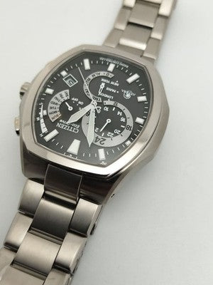 CITIZEN ATTESA E600-T006361 RADIO CONTROLLED SOLAR TITANIUM TONNEAU WATCH BLACK