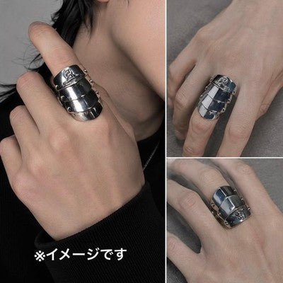 VIVIENNE WESTWOOD ARMOR RING, GUNMETAL, 925 STERLING SILVER, SIZE 11-13 (M)