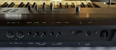 KORG KROME-73 73-KEY WORKSTATION SYNTHESIZER W/ CASE PEDAL ADAPTER FROM JAPAN