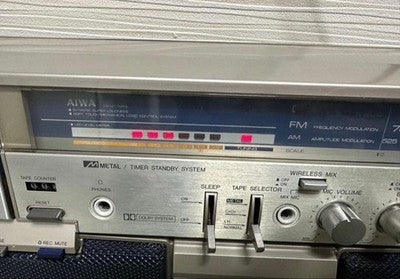 AIWA CS-J77MKII 2BAND STEREO RADIO CASSETTE RECORDER AC100V 50/60HZ 17W