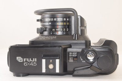 FUJIFILM GS645S PROFESSIONAL MEDIUM FORMAT CAMERA FROM JAPAN BLACK AS IS