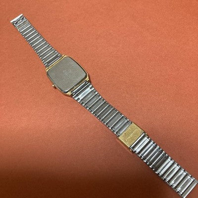 JUNGHANS JE-102M MEISTER QUARTZ MEN'S WRISTWATCH SQUARE FACE GOLD CASE AND DIAL