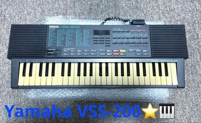 YAMAHA VSS-200 SAMPLER SYNTH KEYBOARD TESTED WORKING RARE AS IS