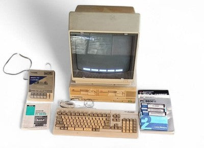 NEC PC-8801FH COMPUTER & MONITOR SET WITH MANY SOFTWARE TITLES