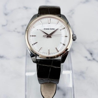 GRAND SEIKO SBGX344 MEN'S WRISTWATCH 18K GOLD BEZEL QUARTZ ROUND FACE